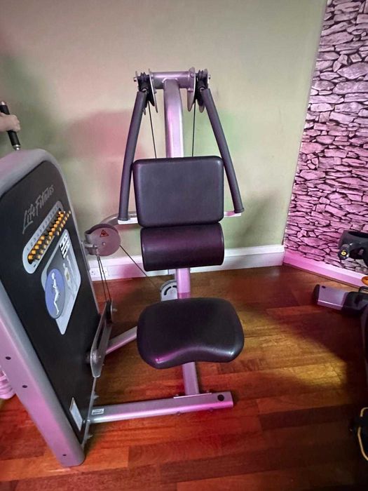 Zestaw maszyn 5 life fitness circuit