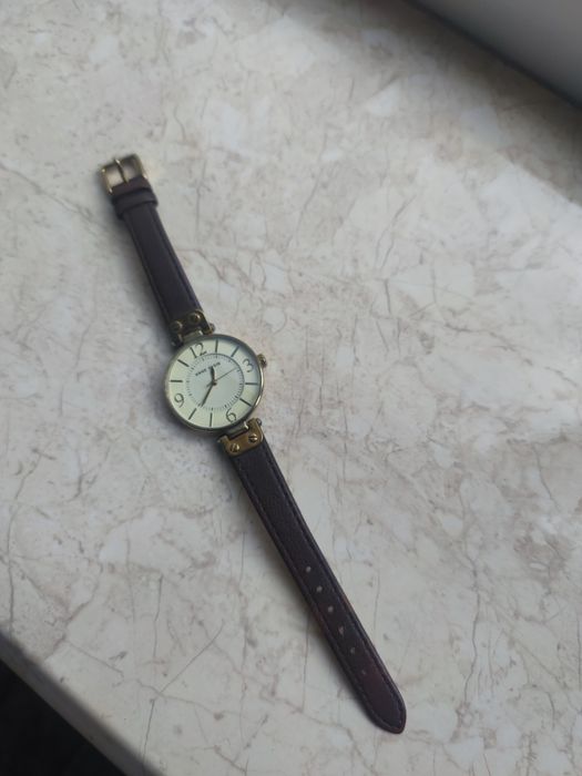 Продам годинник ANNE KLEIN