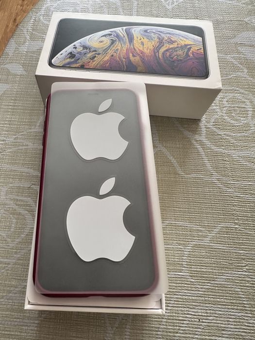 Apple iPhone XS Max 64GB Silver.