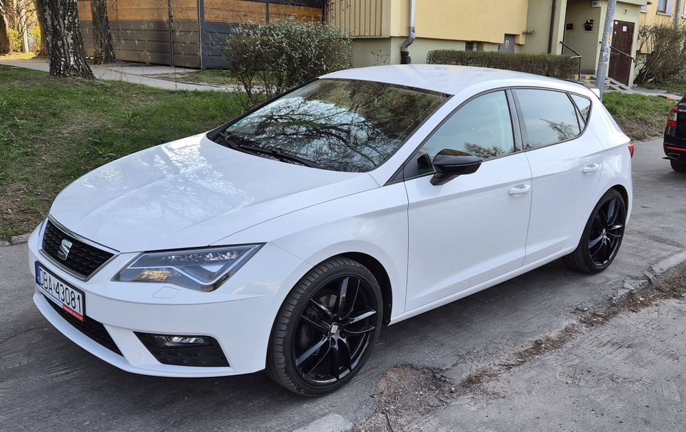 Seat Leon 1.5 TSI 130km, full LED
