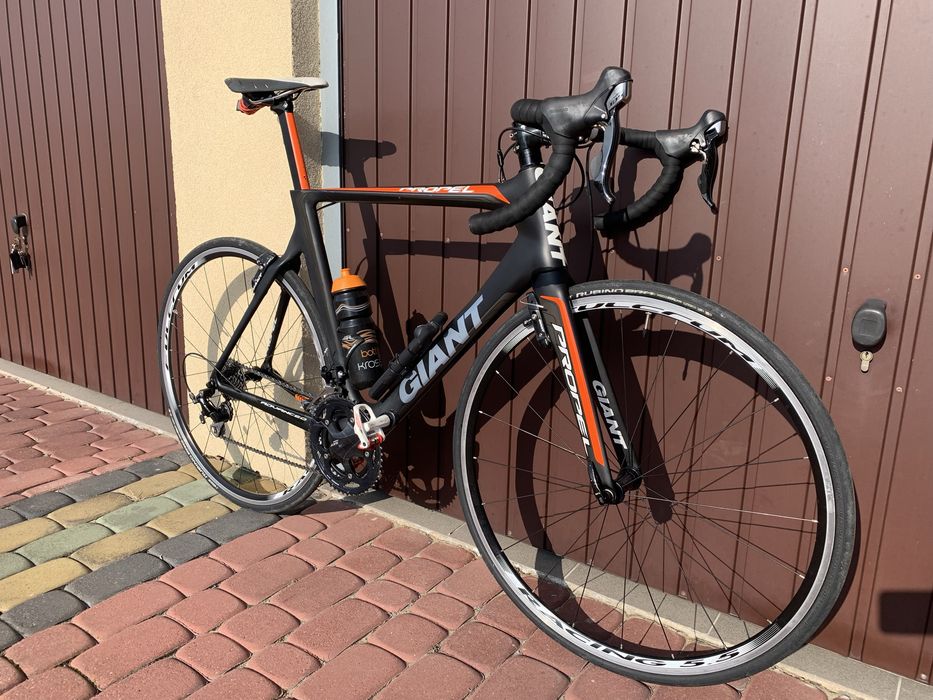 Rower szosowy Giant Propel