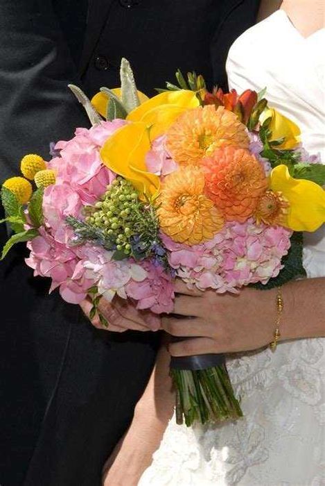 Arranjo de flores naturais para Bouquet de Noiva e Damas de Honor