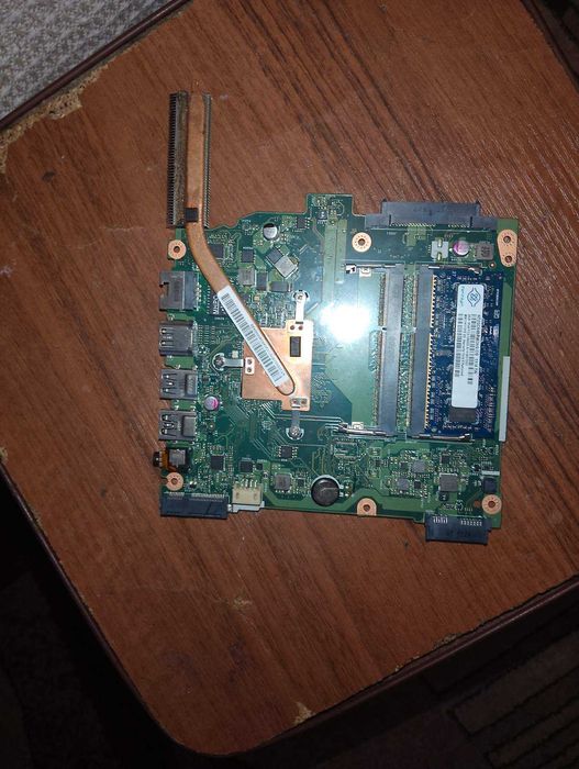 Ноутбук Acer Aspire ES1-520 (ES1-521, ES1-523, ES1-512) по запчастинам