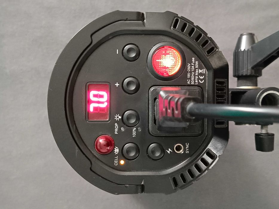 Lampa błyskowa studyjna Free Power DM200