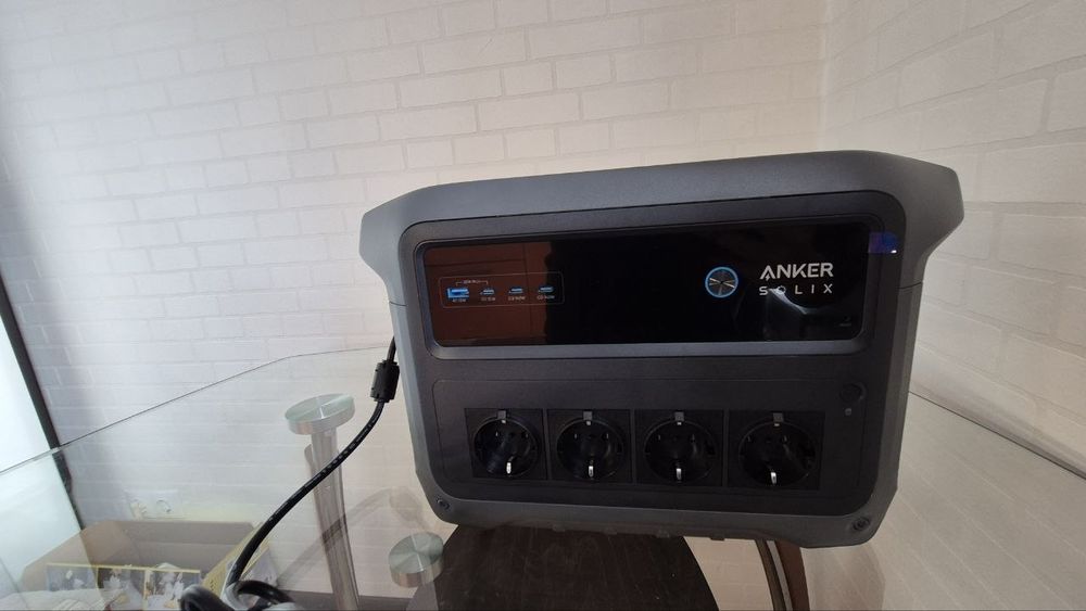 зарядна станція Anker Solix C1000 gen 2
