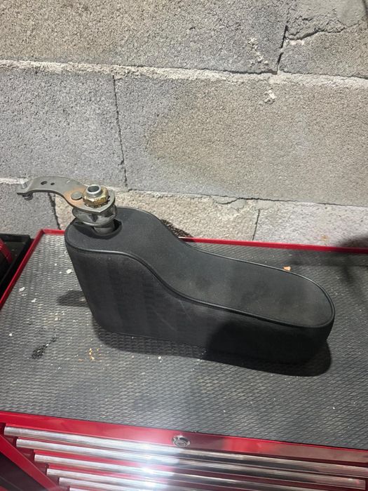 Vendo apoio de breço mercedes 190