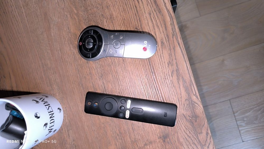 Telewizor 3D LG 42la660s-za.      42 cale