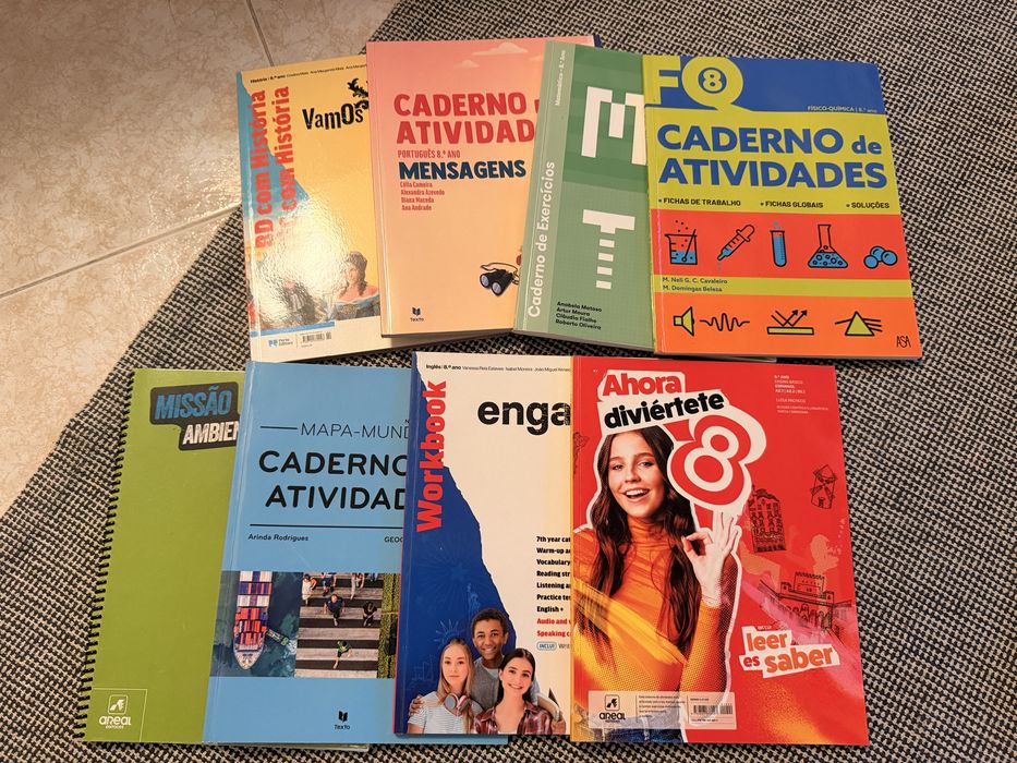 Cadernos de Atividades 8.º Ano (Várias Disciplinas)