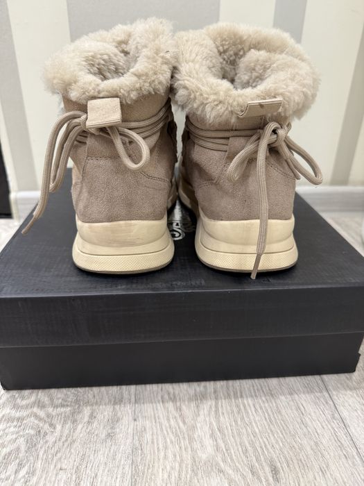 Ботинки Lonza  женские зимние 39 размер