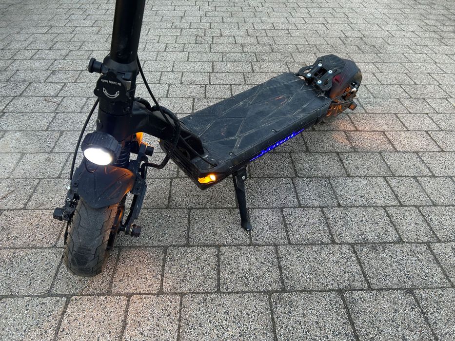 Hulajnoga Elektryczna Kukirin G2 Master 2000W 20,8AH 70KM 60km