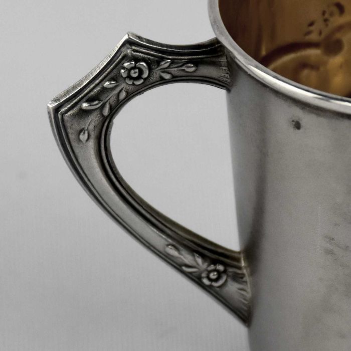 Caneca para bebé em prata portuguesa decoração revelada com patos