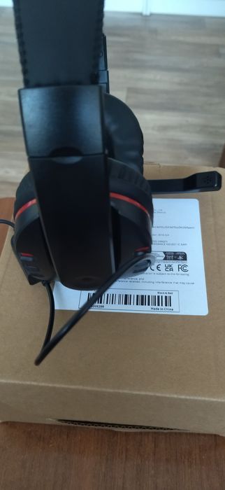 Гарнітура дротова з мікрофоном