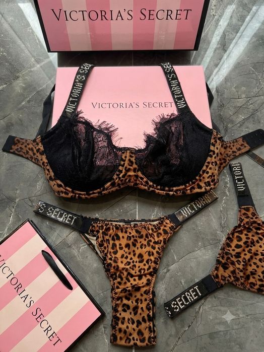 Распродажа Комплект Виктория Сикрет • Victoria's Secret Трусики