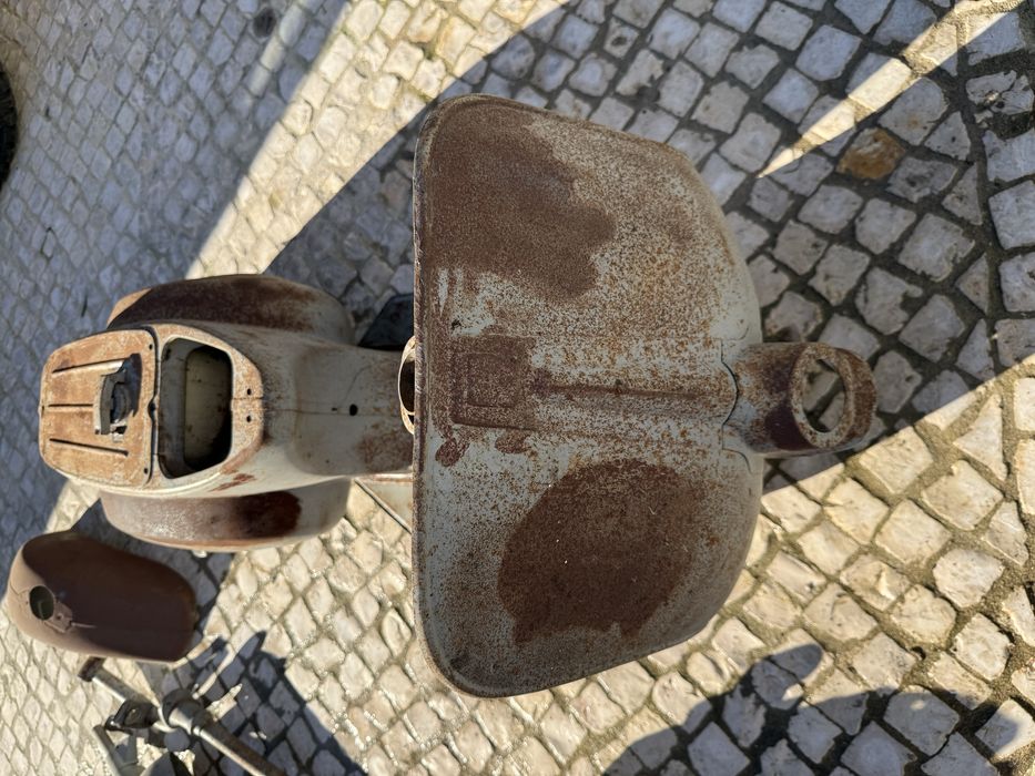 Vespa 50s tampa pequena