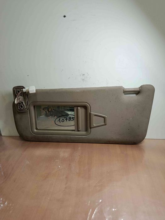 Pála de sol esquerda KIA Ceed SW (ED)