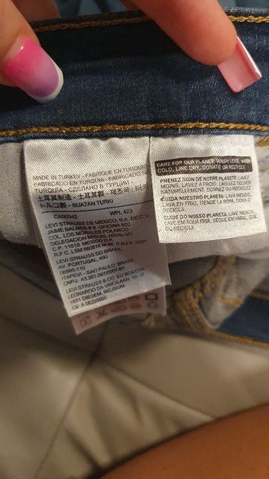 Spodnie jeansowe Levis 27