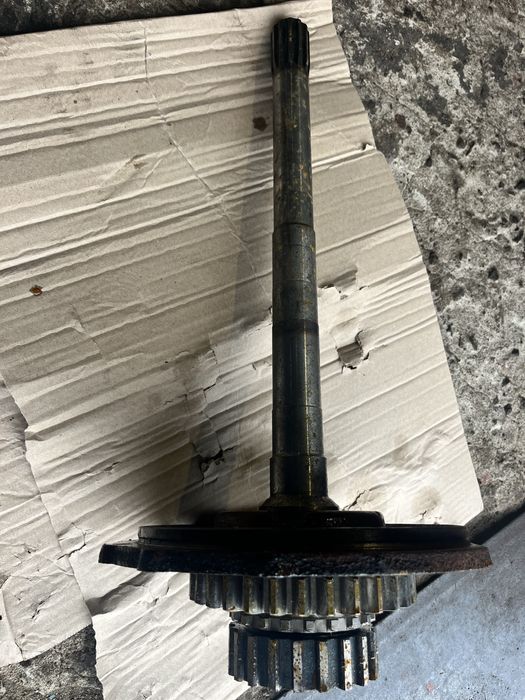 Вал силовий трактора мТз 80/82/892 вал в проміжутку мТз