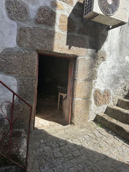 Moradia no coração da Serra da Estrela, Famalicão da serra