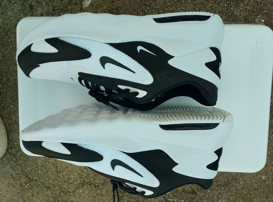 Tênis Nike air max sem uso  46