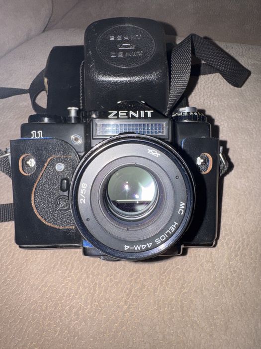 Aparat fotograficzny Zenit 11, stan bdb!