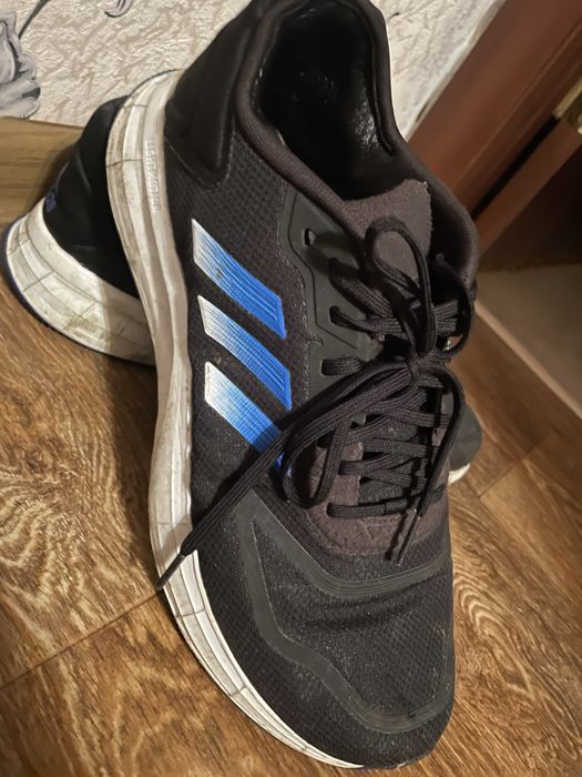 Продам взуття фірмове бу. 46 розмір.