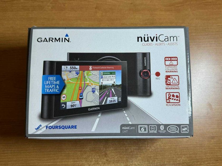 Garmin nüviCam LMT GPS навігатор з відеореєстратором  | Карти | Трафік