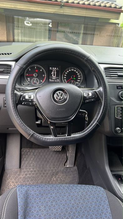 VW CADDY, 2017, diesel automatyczna skrzynia biegow.,