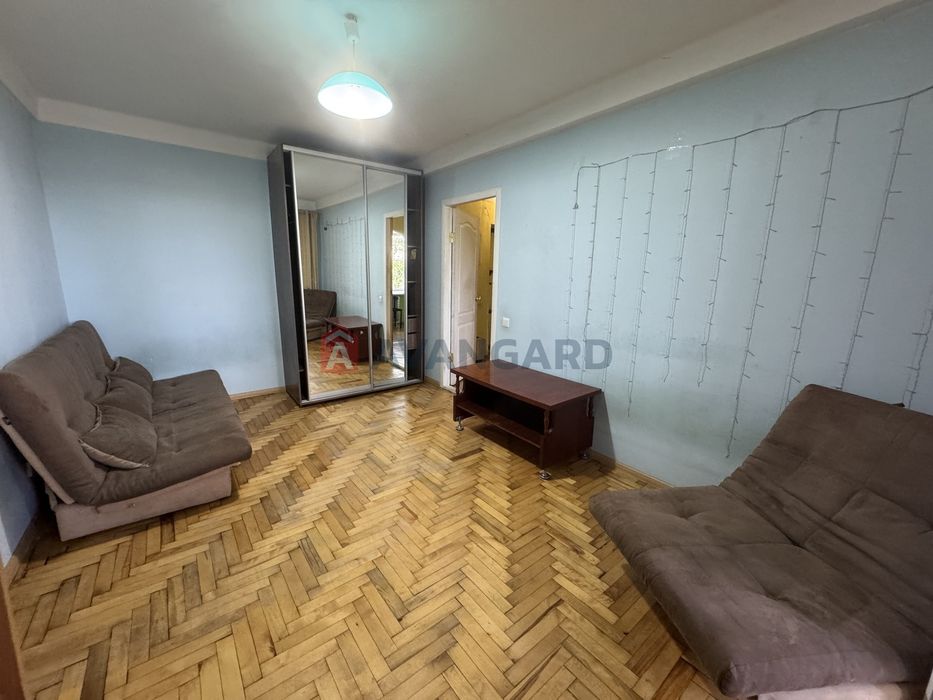 Продаж 1к./Космос Олімпійська