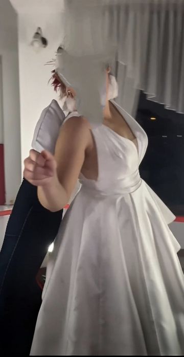 Suknia ślubna marki dominiss