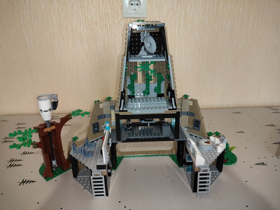 LEGO Star Wars База повстанців Явін 4 (75365)