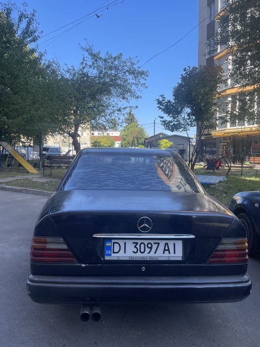 Mercedes-Benz W124 2.0