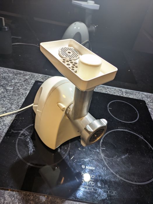 Maszynka do mielenia mięsa Optimum - 400 W