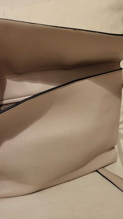 Carteira da marca Parfois