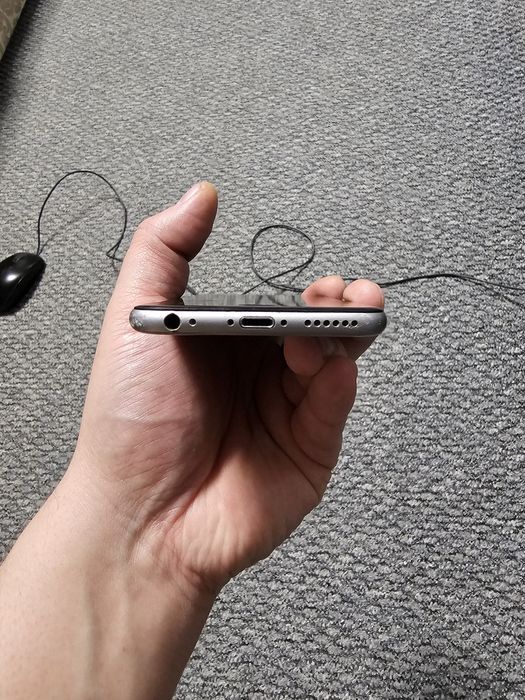 Продам Iphone 6 / Айфон 6