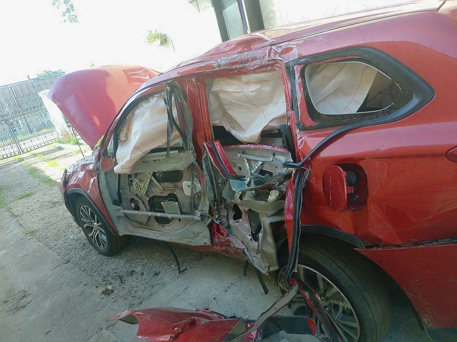 2018 рік  на розборку за бажанням на відновлення.