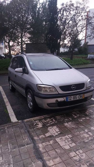 Vendo negociável Zafira 7Lug. com kit gas