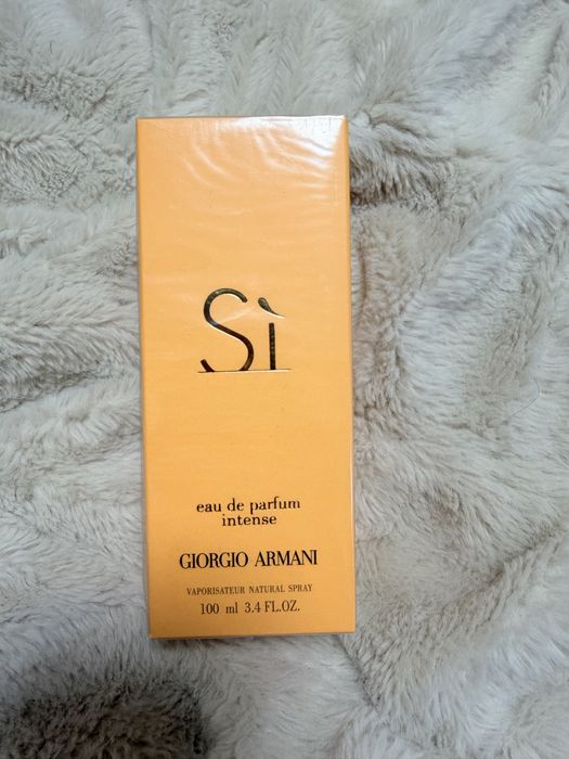 Парфуми Giorgio Armani Si  Intense. Духи женские