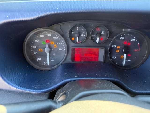 Iveco DAILY 3,0  Okazja 35C15 Winda Manual