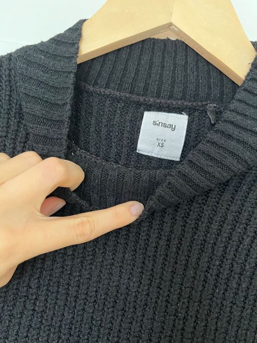 Czarny sweter XS