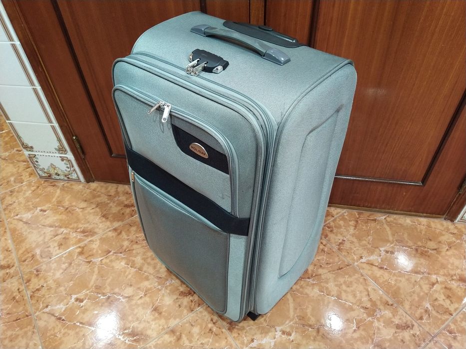 Mala malas de porão até 23 kg viagem casa quarto apartamento vivenda.