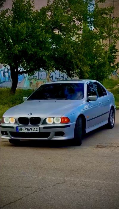 Продам БМВ Е39 520 в гарному стані