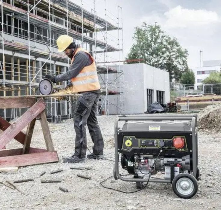 Бензиновый генератор Karcher 3кВт