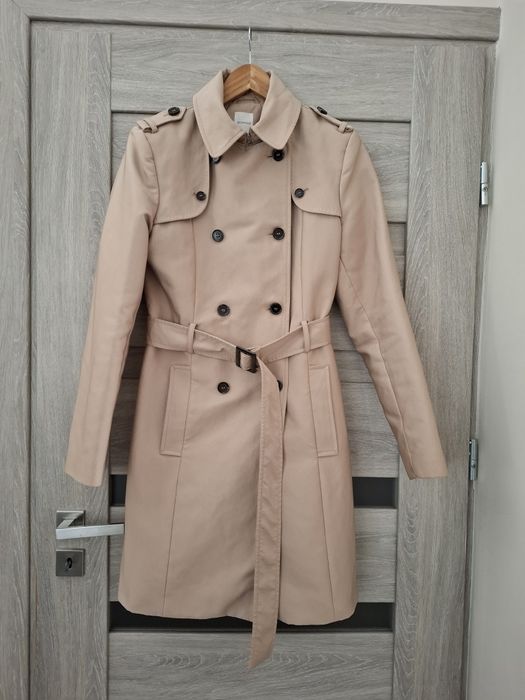 trencz damski z paskiem