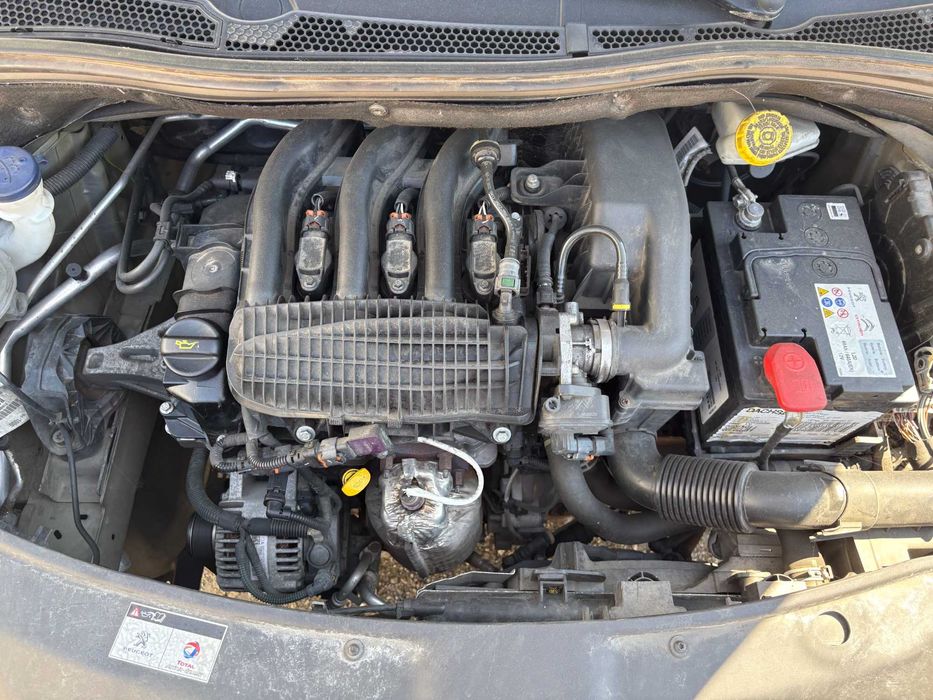 Motor 1.2Vti 82 Peugeot/Citroen Ref:HMZ/HM01