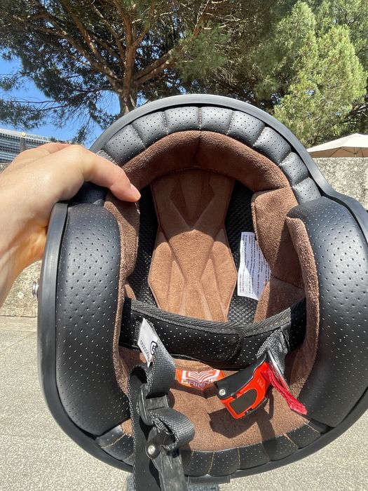 Capacete aberto origin