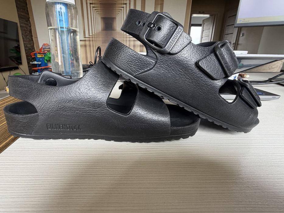 Sandały Birkenstock dziecięce czarne, rozm. 33, jak nowe