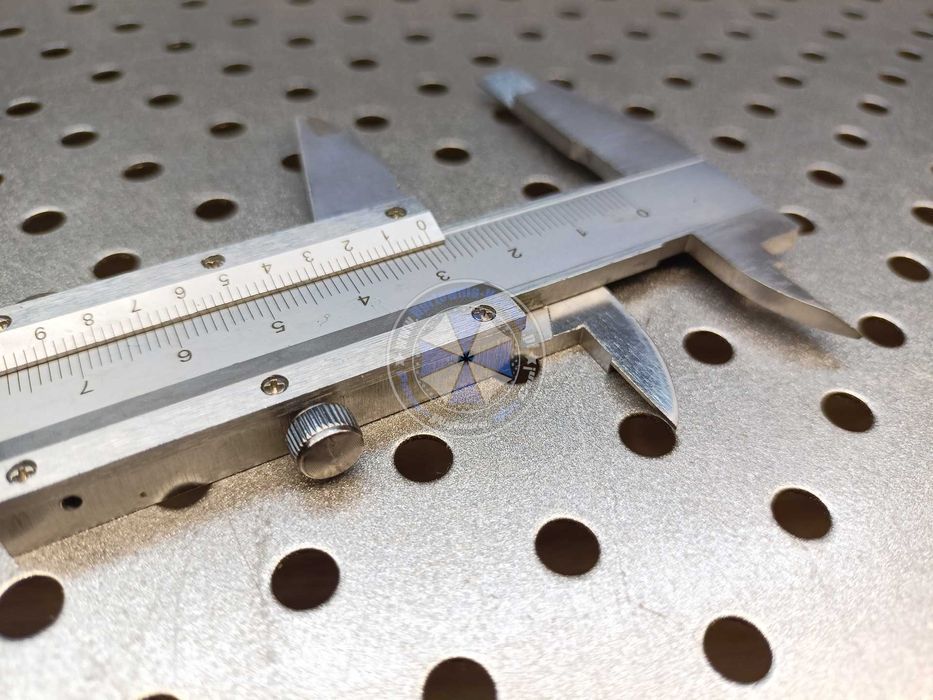 Suwmiarka inox 0-150mm + Etui  suwmiarka 150mm