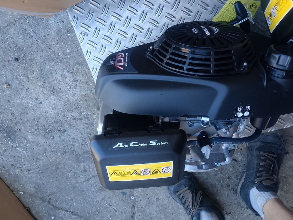 Silnik  do kosiarki honda gcv 160