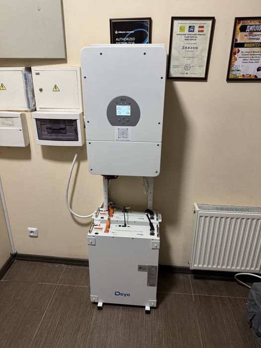 Монтаж інверторів та безперебійного живлення