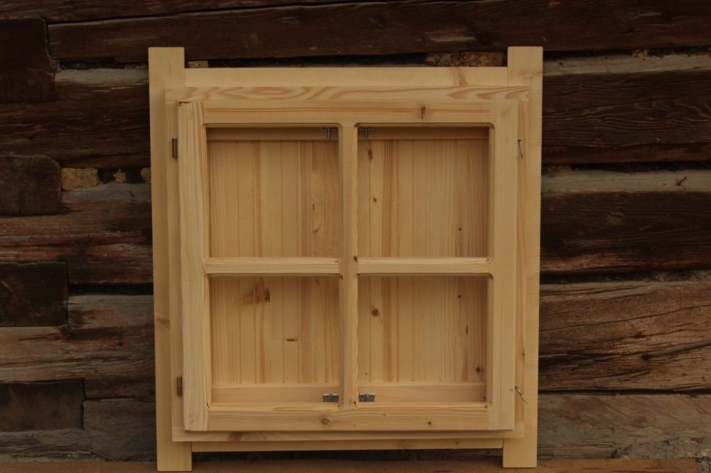 Okno drewniane z okiennicą Domek altana garaż wiata okiennice 75x75cm